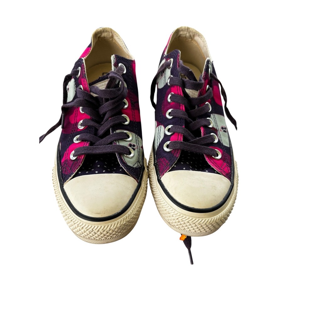 Converse Chuck Taylor All Star Size 6.5 Purple Pink Apple Print Low Top Sneakers